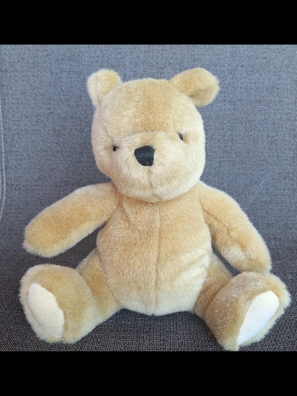 Gund Cream & Tan Pooh Bear Sitting Plush Teddy Bear